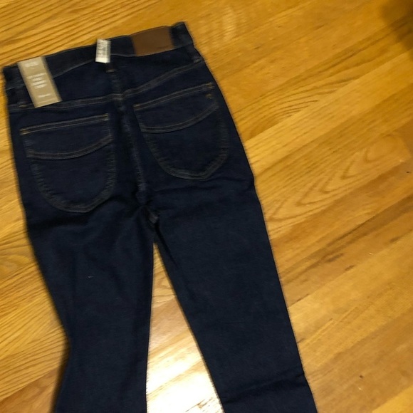 10" High-Rise Skinny Crop Jeans in Macarthur Wash: Exposed Zip Edition size 26 - Picture 6 of 7